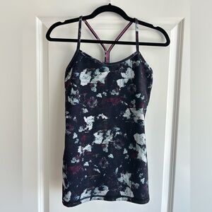 lululemon athletica racerback tank top with built-in sports/shelf bra